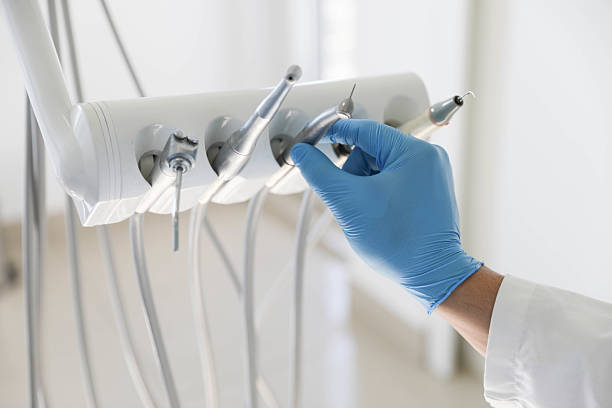 Professional Emergency Dentist technician working in Volga, SD